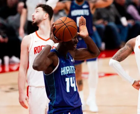 开云官网-势如破竹！黄蜂客胜火箭豪取八连胜，战绩来到24胜28负