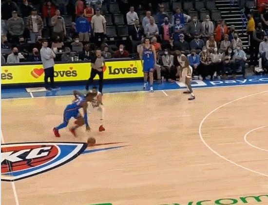 1639639439953069174.gif 1.gif